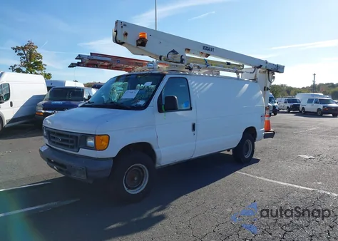 2006 Ford E-350 Super Duty Commercial/Recreational z USA, uszkodzony, nr VIN 1FTSE34L96DA70906